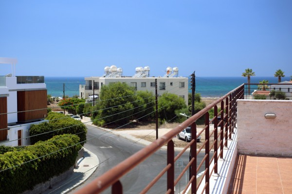 3 Bedroom Penthouse Apartment 
